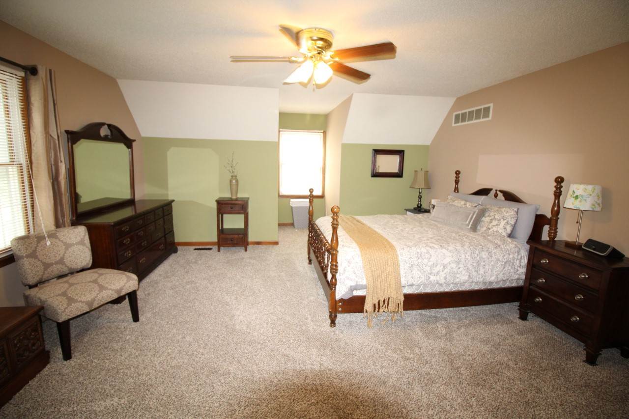 8344 Sharon Road Newburgh, IN 47630 - Photo 12 of 19 Gallery Image 12