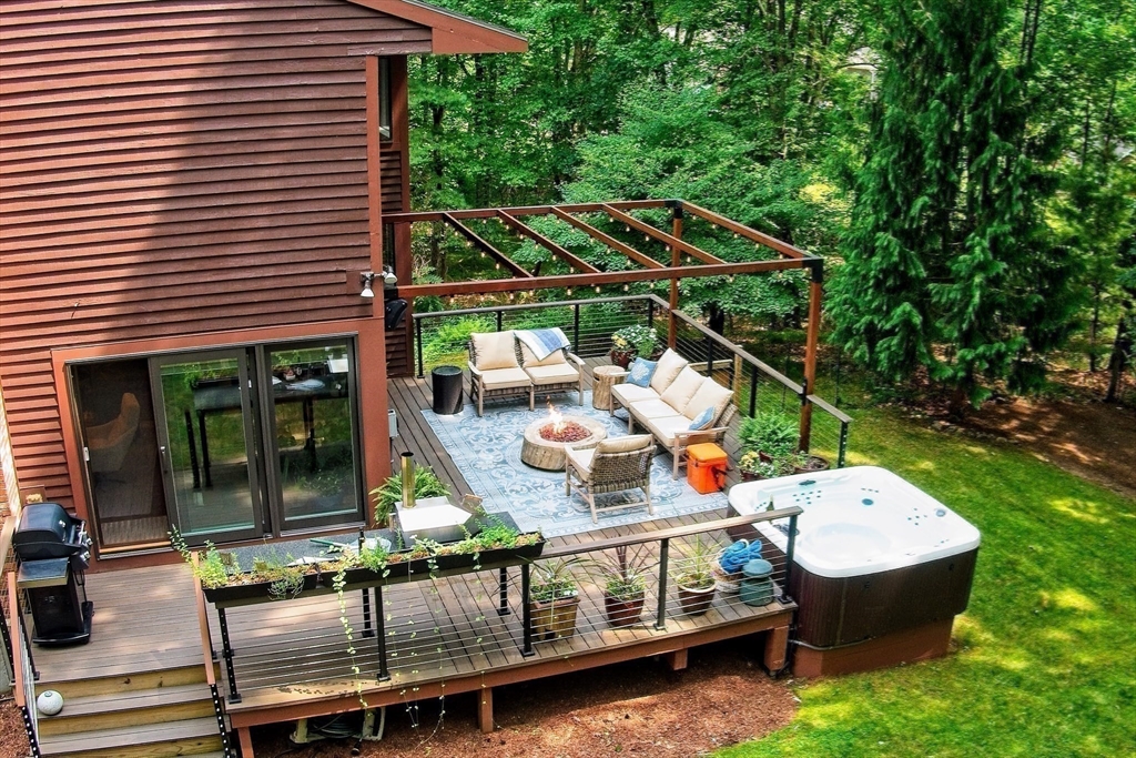 8 Fredrickson Road Norfolk, MA 02056 - Photo 4 of 39