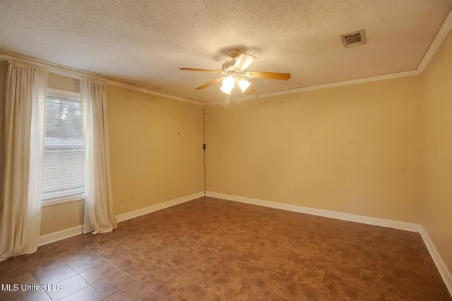 $125,000 | 19254 North Clairmonte Street, Saucier, MS 39574