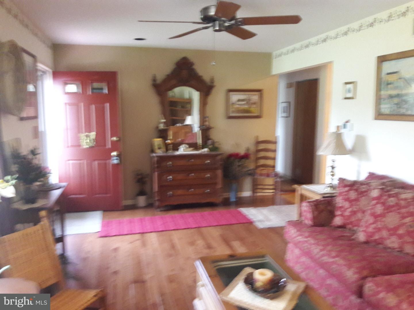5290 Stump Road Pipersville, PA 18947 - Photo 8 of 20 Living Room