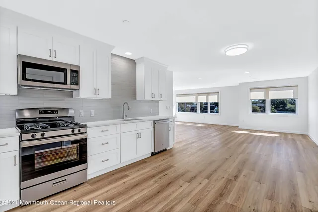 $2,900 | 131 Brighton Avenue, Unit 406, Long Branch, NJ 07740