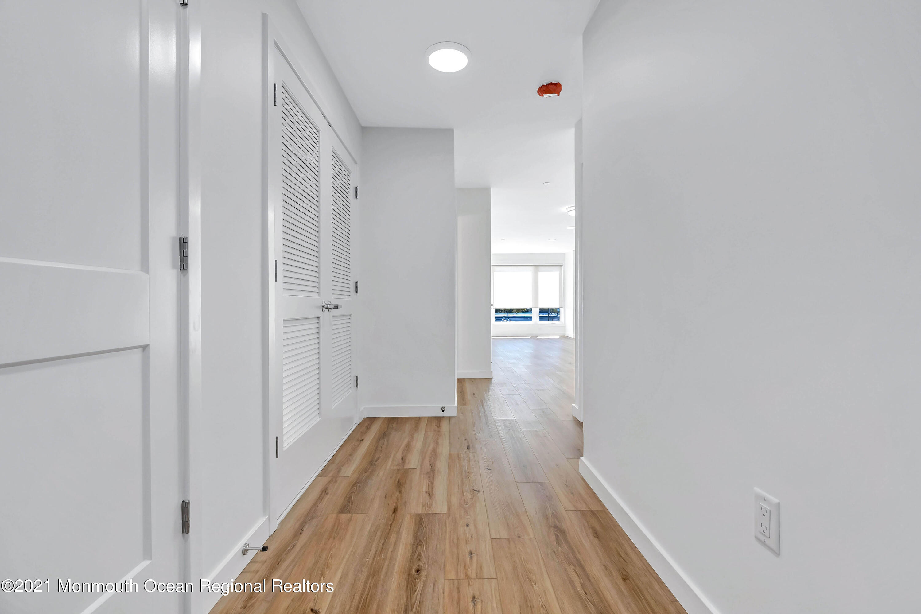 131 Brighton Avenue, Unit 406 Long Branch, NJ 07740 - Photo 29 of 48 MJB06296