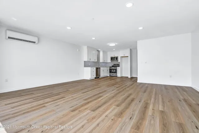 $2,900 | 131 Brighton Avenue, Unit 406, Long Branch, NJ 07740