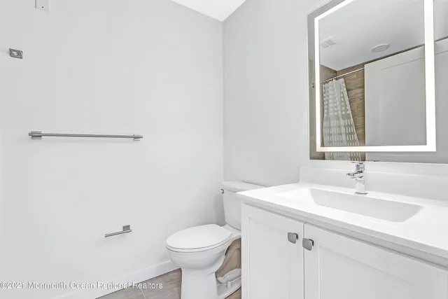 $2,900 | 131 Brighton Avenue, Unit 406, Long Branch, NJ 07740