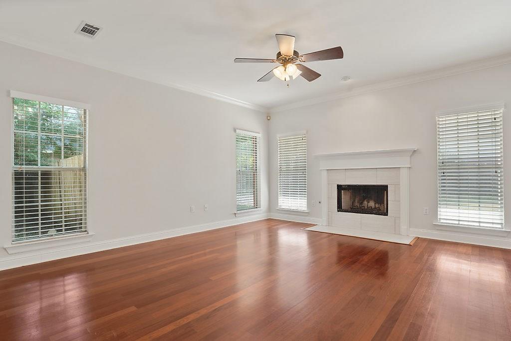 652 Rue Orleans Mandeville, LA 70471 - Photo 12 of 23 Gallery Image 12