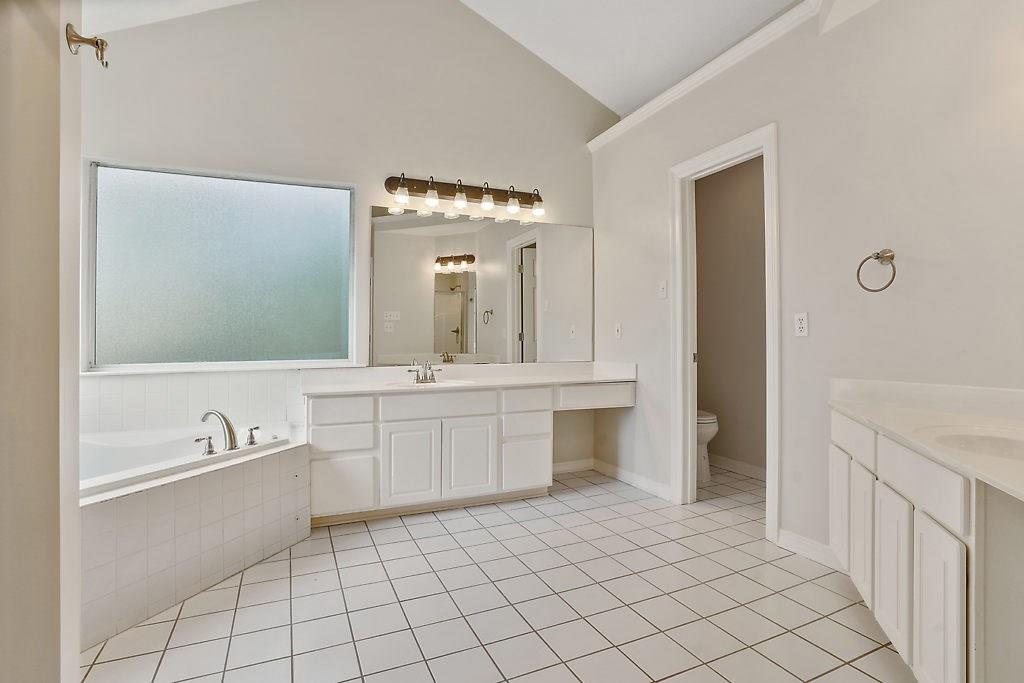 652 Rue Orleans Mandeville, LA 70471 - Photo 21 of 23 Gallery Image 21