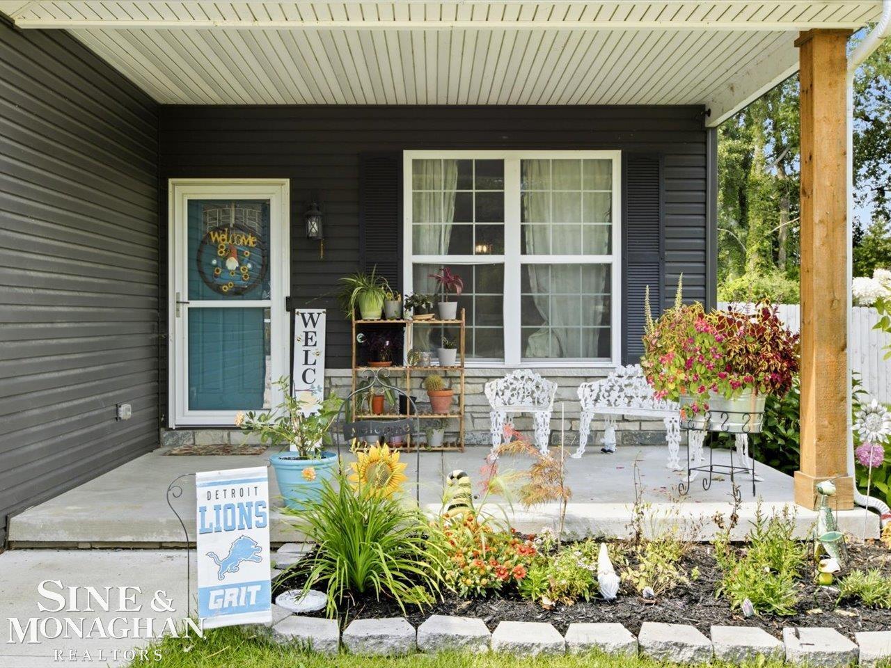 9400 Folkert Road Algonac, MI 48001 - Photo 3 of 29 Gallery Image 3