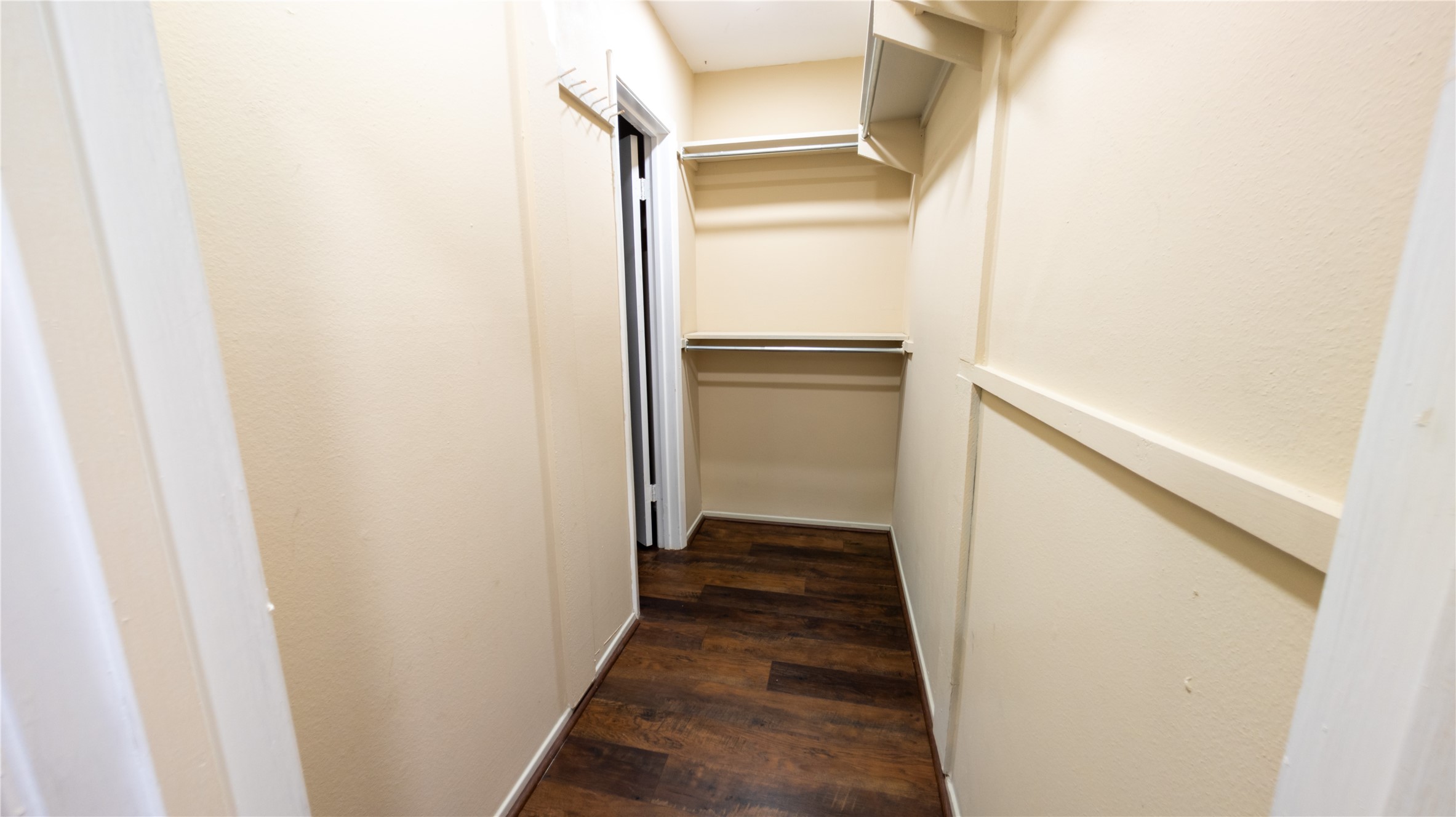 1915 Westlake Road Houston, TX 77062 - Photo 21 of 24 Primary walk in closet