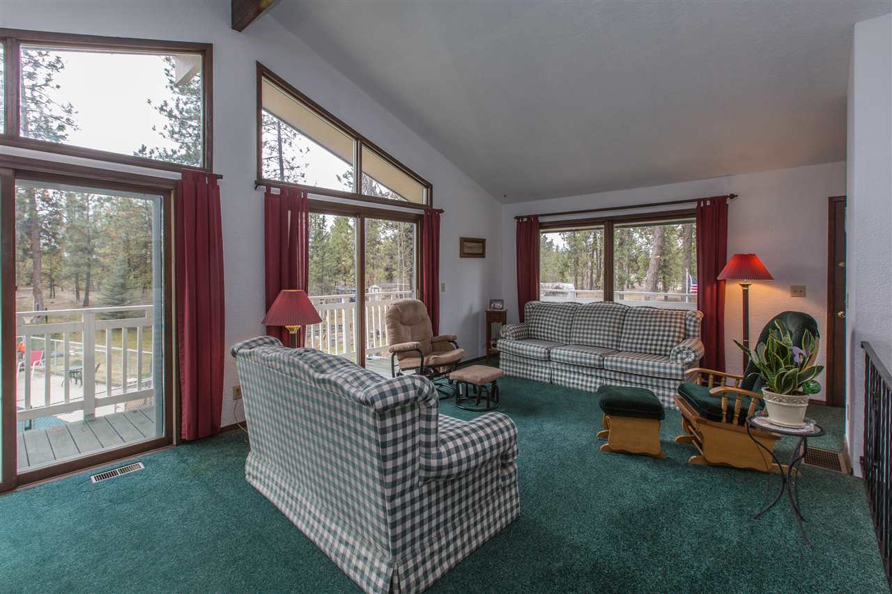 2015 West Smythe Road Cheney, WA 99004 - Photo 3 of 20