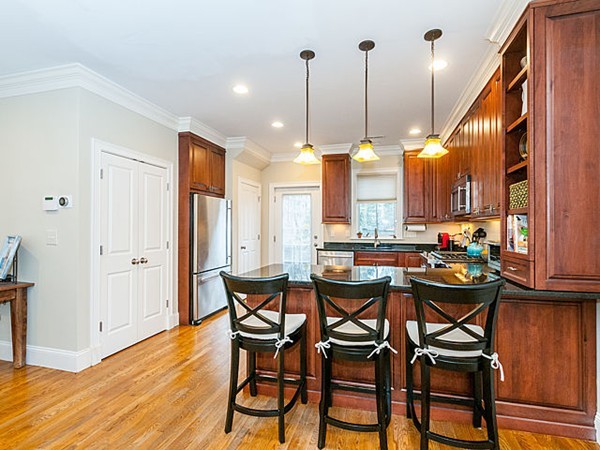 2 Cragmore Road, Unit A Newton, MA 02464 - Photo 8 of 30
