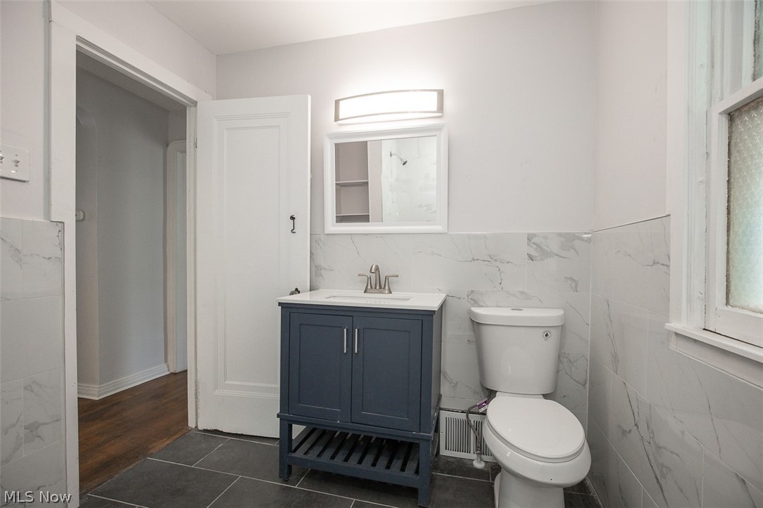848 Beverly Road Cleveland Heights, OH 44121 - Photo 27 of 30