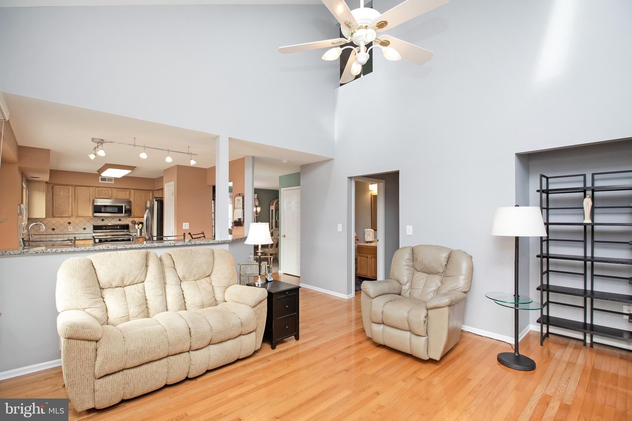 179 Ridgewood Way Burlington, NJ 08016 - Photo 15 of 42 Family Room
