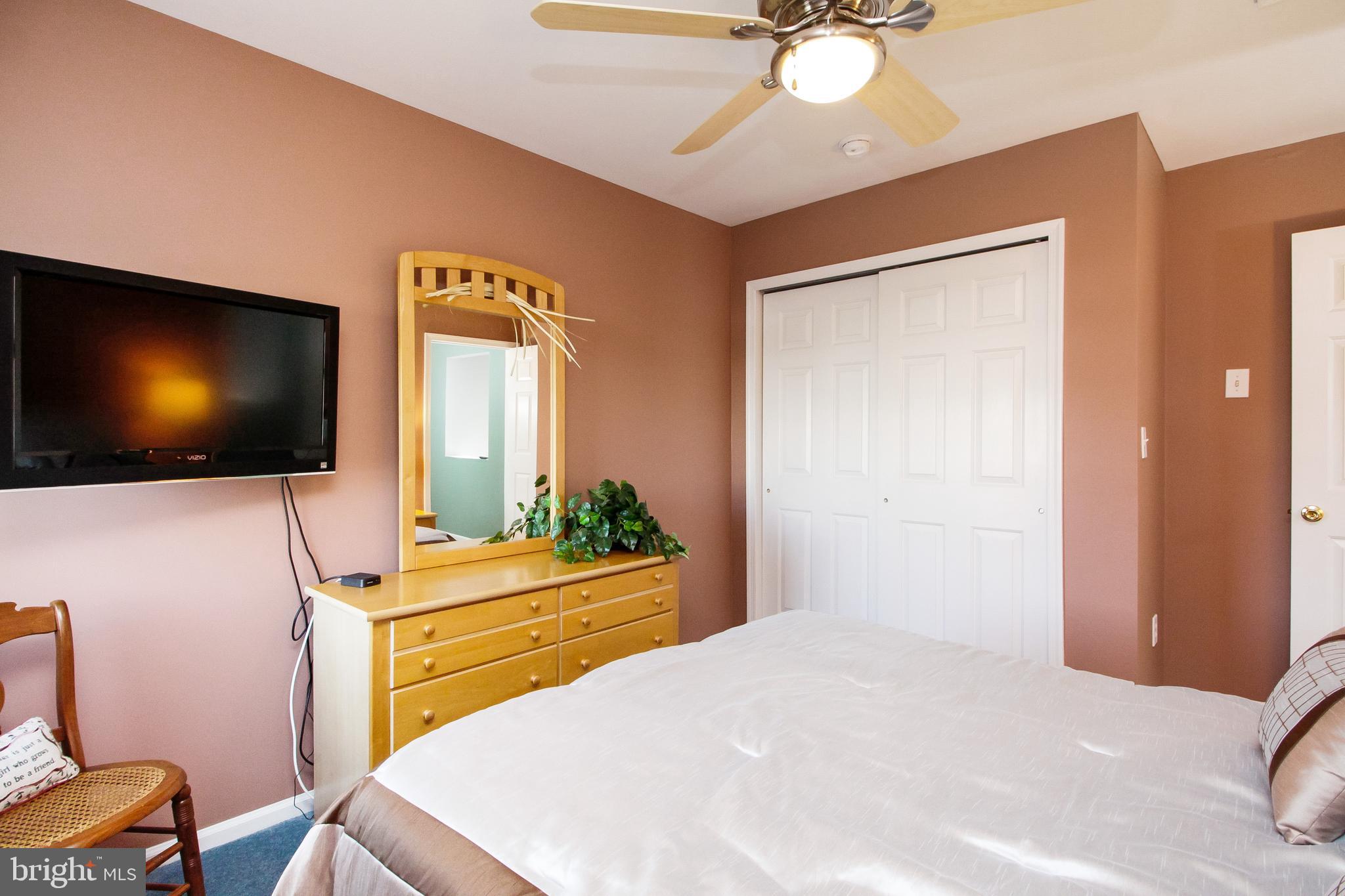 179 Ridgewood Way Burlington, NJ 08016 - Photo 28 of 42 2nd Bedroom