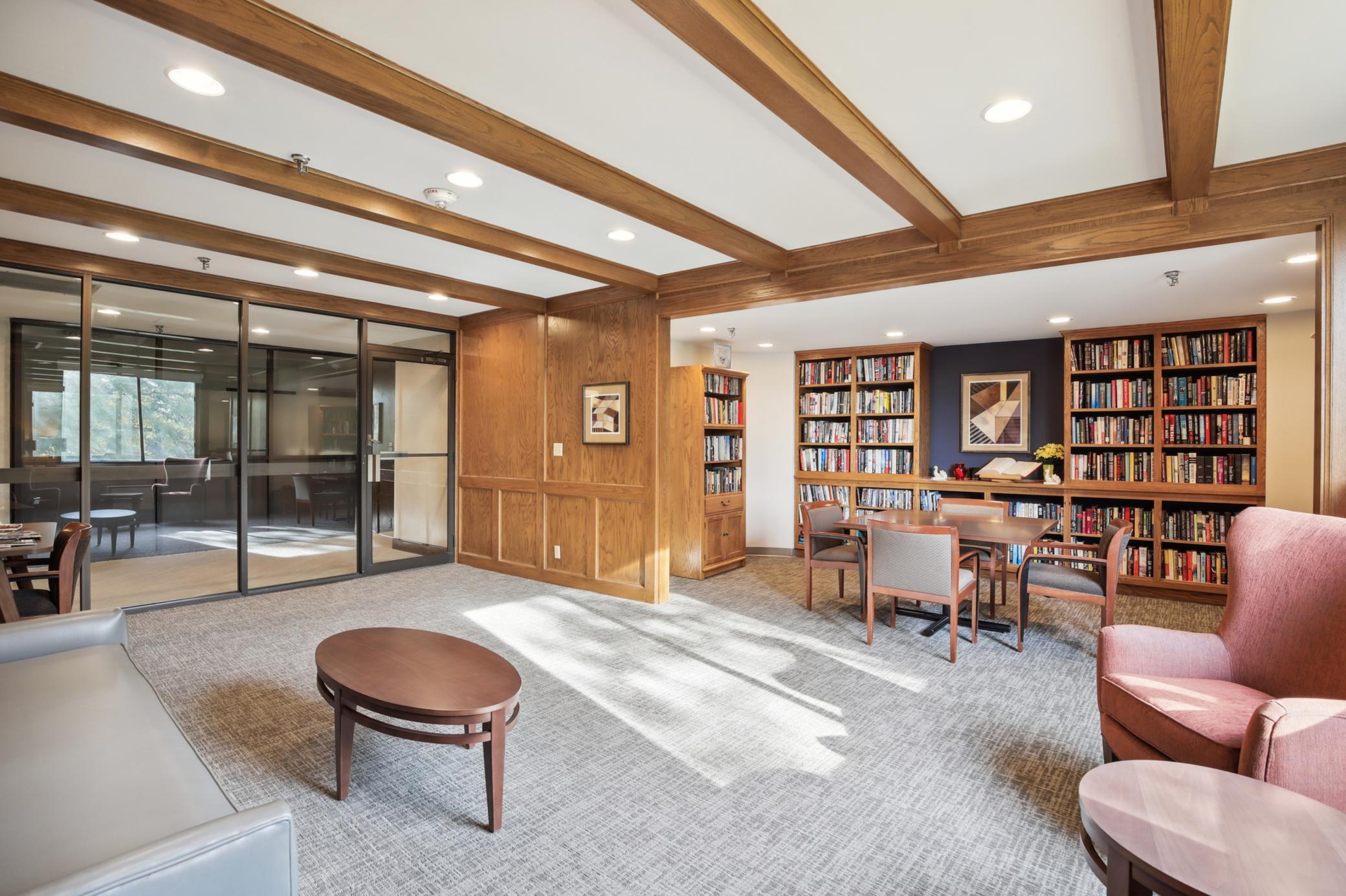 1181 Edgcumbe Road, Unit 814 St. Paul, MN 55105 - Photo 22 of 40