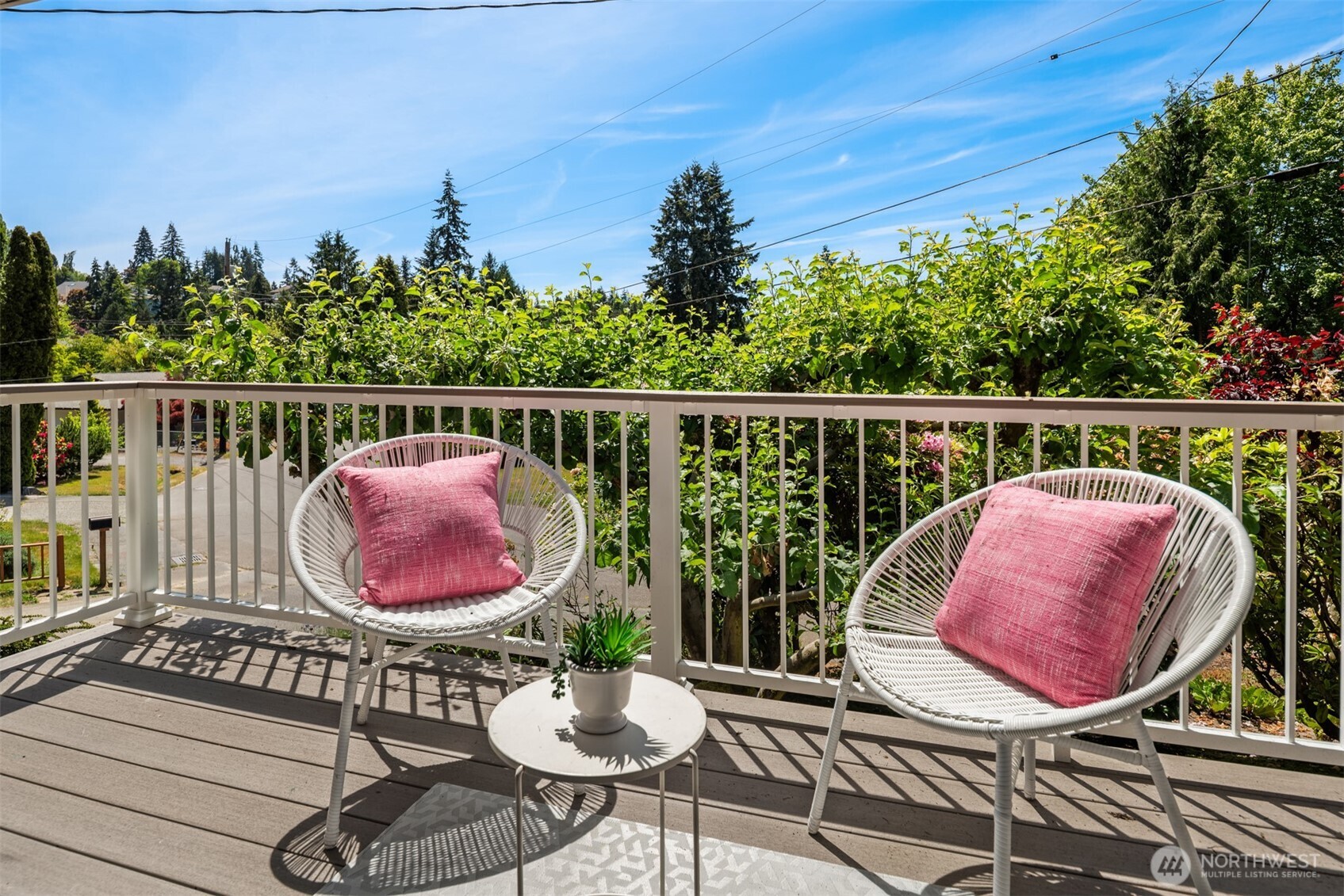 18025 70th Place West Edmonds, WA 98026 - Photo 7 of 40