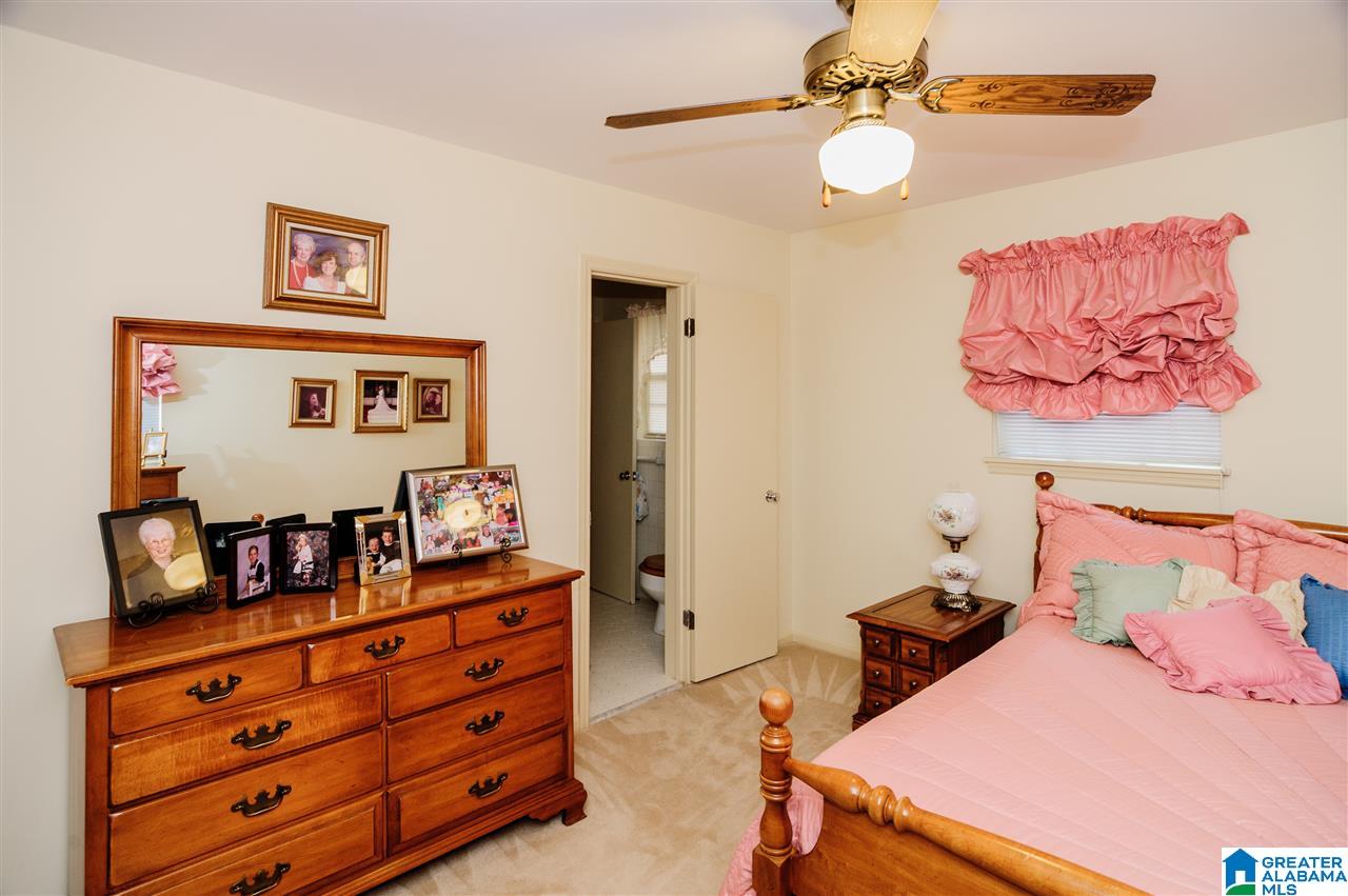 1329 Sumar Road Birmingham, AL 35213 - Photo 21 of 34