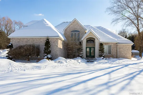 $995,000 | 59 Wintergreen Place, Hopewell Junction, NY 12533