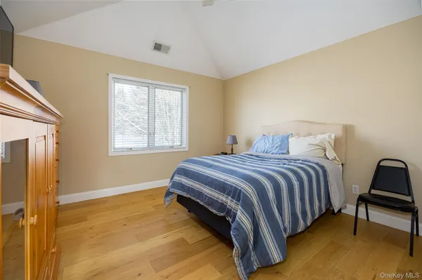 $995,000 | 59 Wintergreen Place, Hopewell Junction, NY 12533