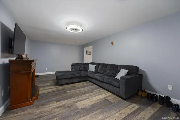 $995,000 | 59 Wintergreen Place, Hopewell Junction, NY 12533