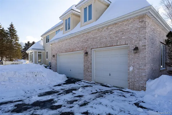 $995,000 | 59 Wintergreen Place, Hopewell Junction, NY 12533