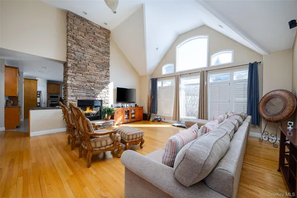 $995,000 | 59 Wintergreen Place, Hopewell Junction, NY 12533