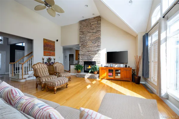 $995,000 | 59 Wintergreen Place, Hopewell Junction, NY 12533