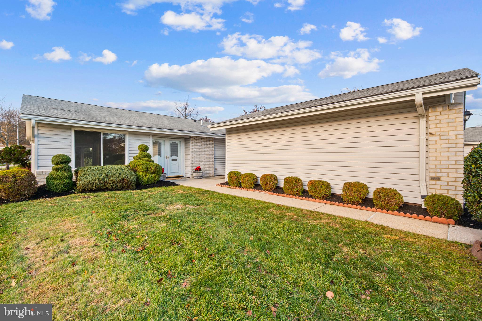 15561 Prince Frederick Way, Unit 114A Silver Spring, MD 20906 - Photo 4 of 32 Garage side
