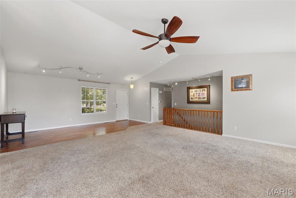 48 Aspen Ridge Court St. Peters, MO 63376 - Photo 3 of 26