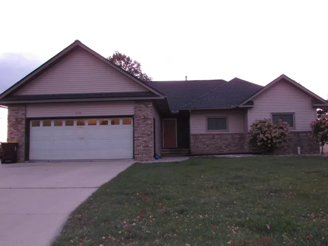 $430,000 | 1640 Patriot Drive, Fairmont, MN 56031