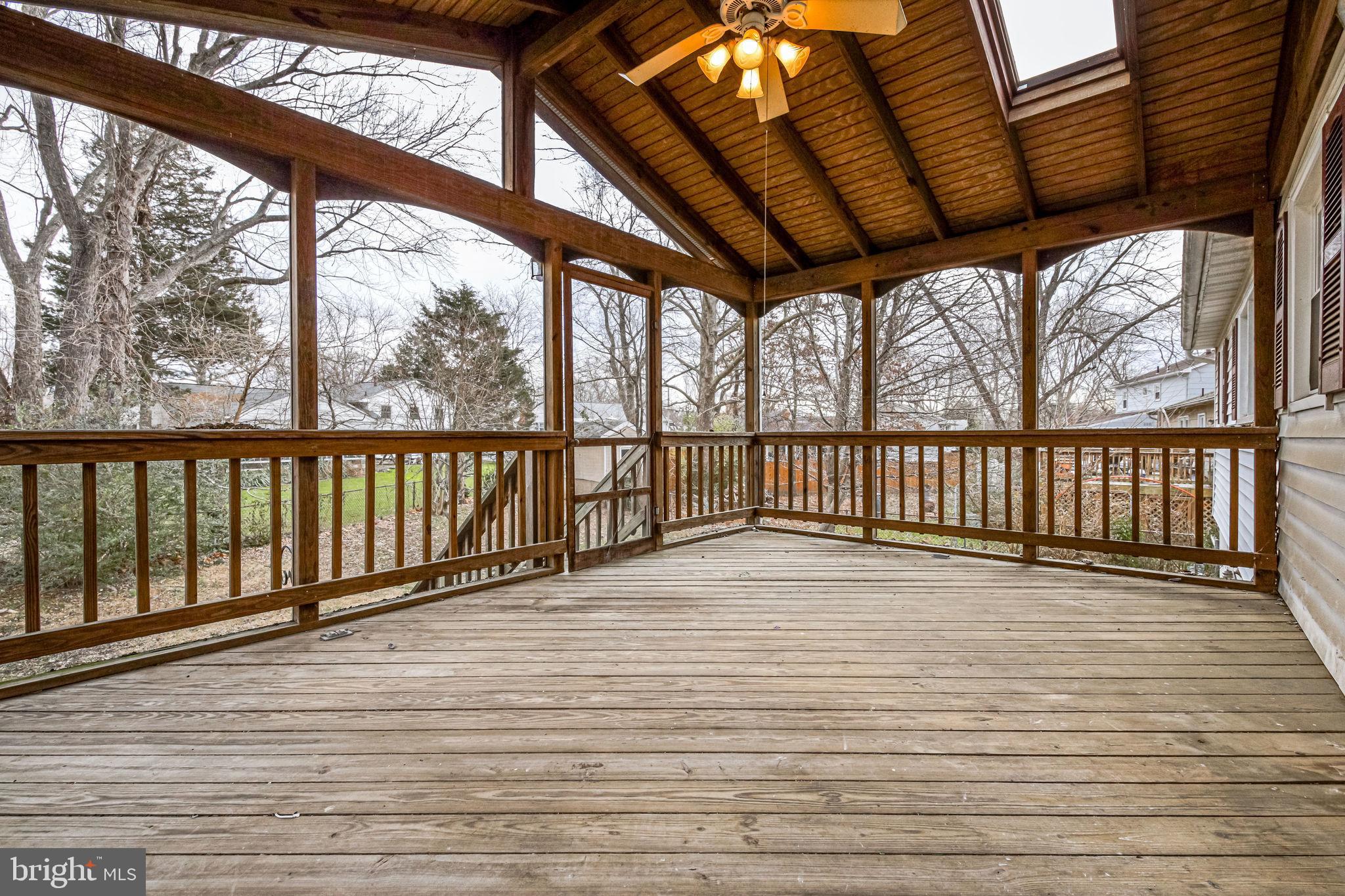 7723 Hayfield Road Alexandria, VA 22315 - Photo 25 of 28 Relax and hang out in your screened- porch!