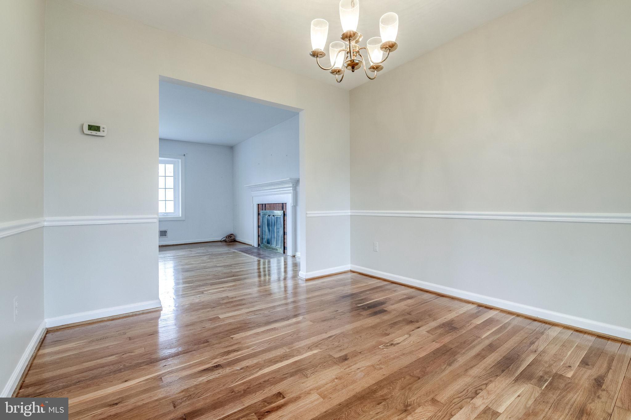 7723 Hayfield Road Alexandria, VA 22315 - Photo 7 of 28 Freshly painted dining room area