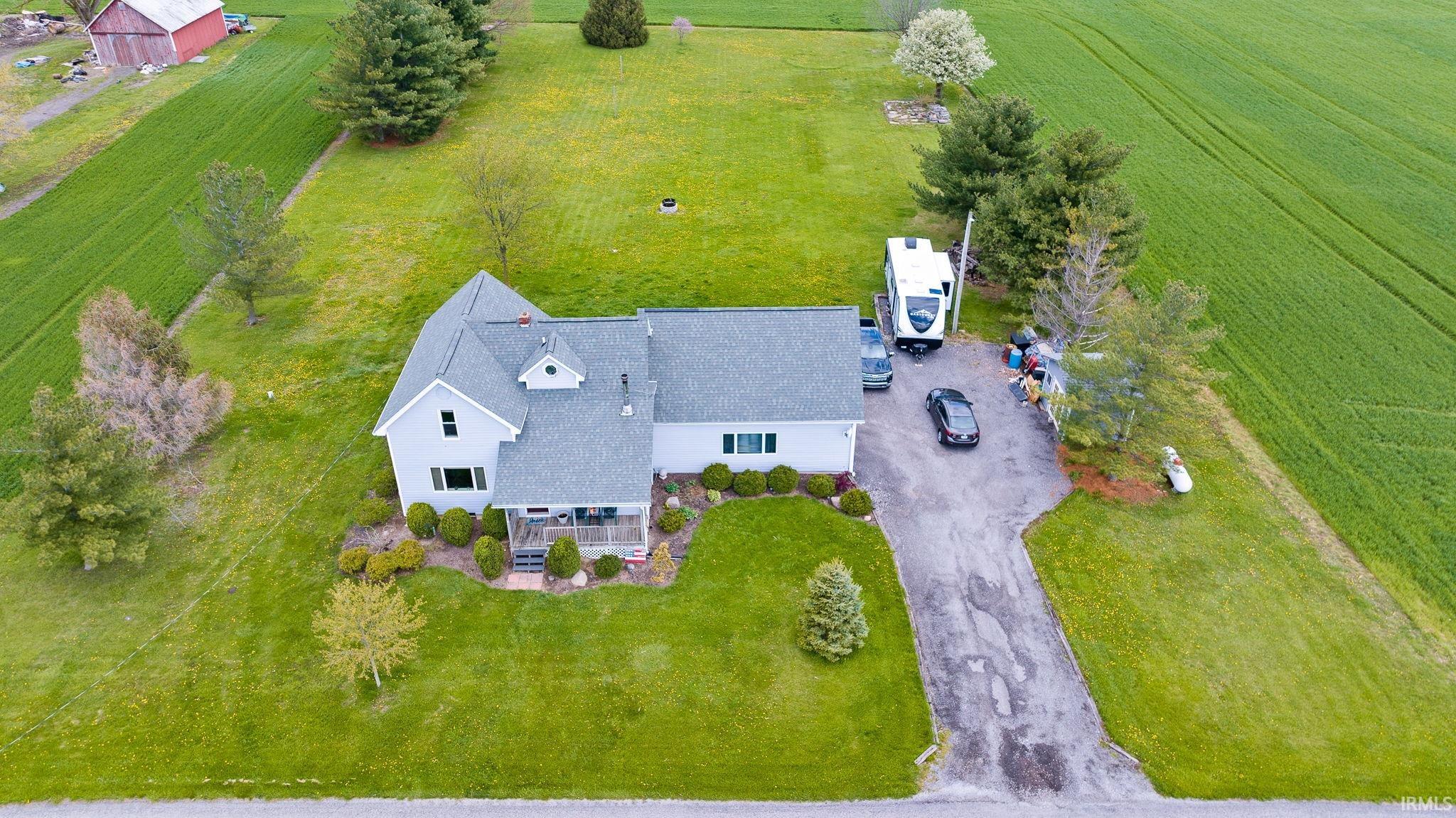 6018 Hamilton Road Yoder, IN 46798 - Photo 2 of 36