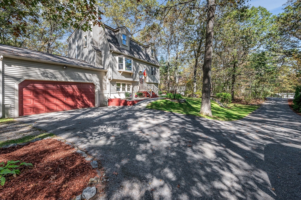 38 Pine Ridge Drive Ayer, MA 01432 - Photo 35 of 42