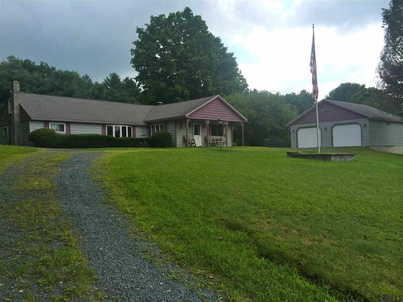 36 Tomhannock Road Pittstown, NY 12185 - Photo 17 of 18 Photo 17