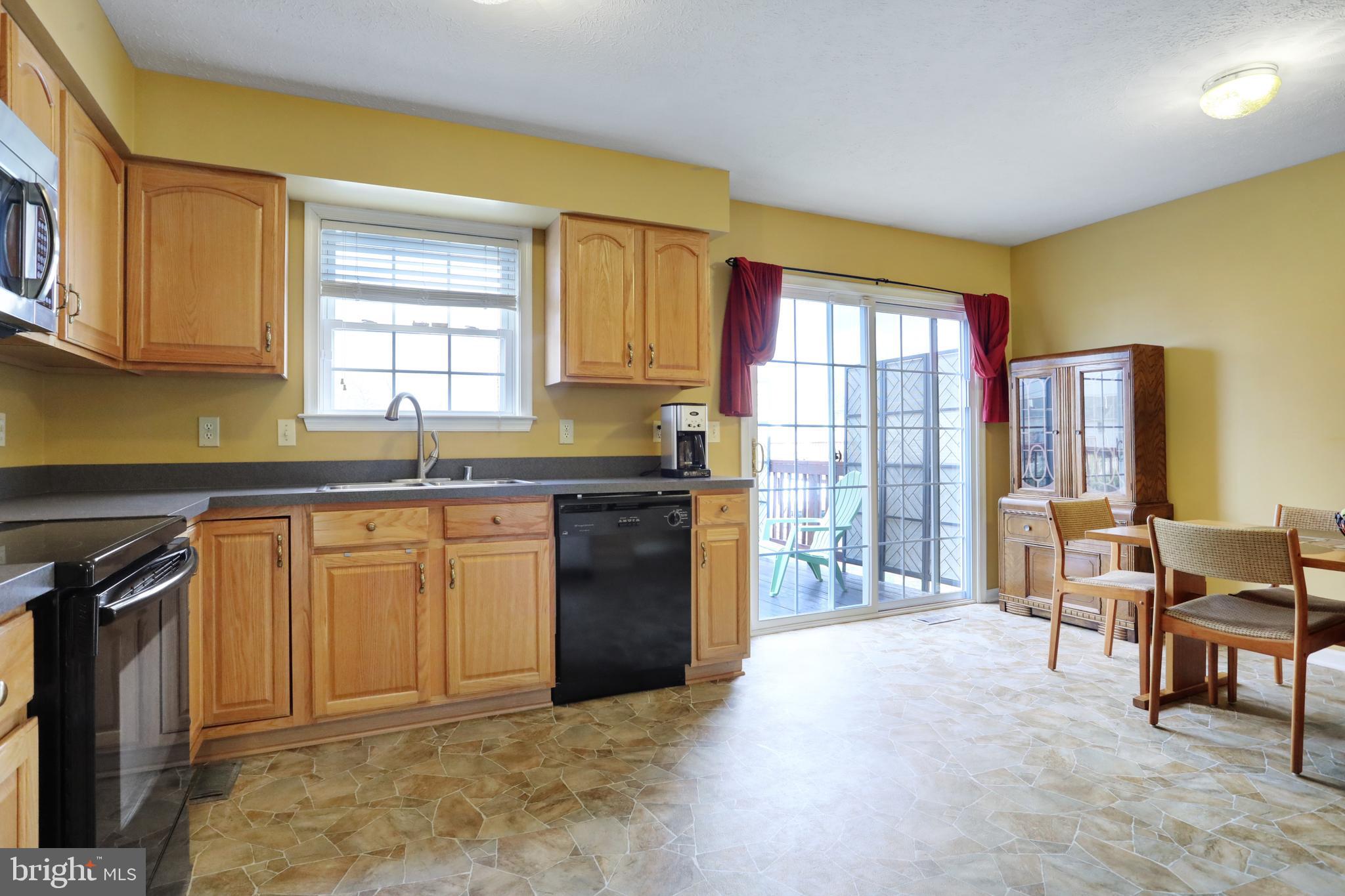 43 Pointer Way Inwood, WV 25428 - Photo 10 of 41 Gallery Image 10