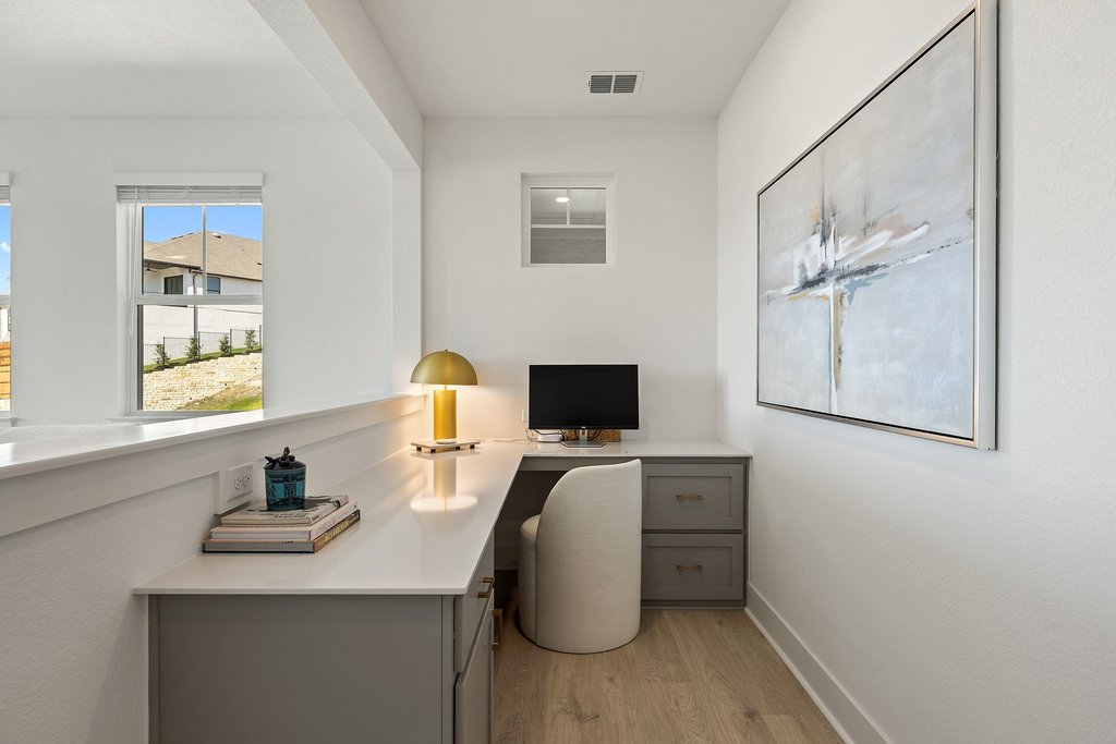 6316 Neven Cove Austin, TX 78738 - Photo 23 of 40 Upstairs built-in tech desk