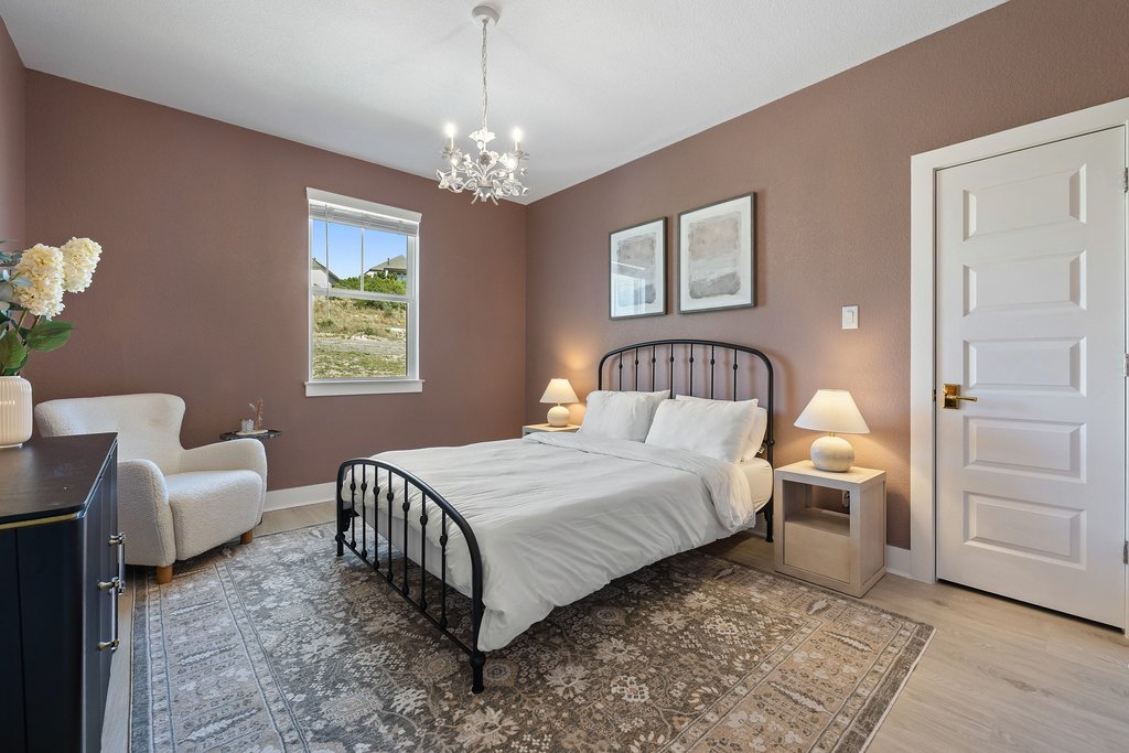 6316 Neven Cove Austin, TX 78738 - Photo 24 of 40 Downstairs Guest Bedroom