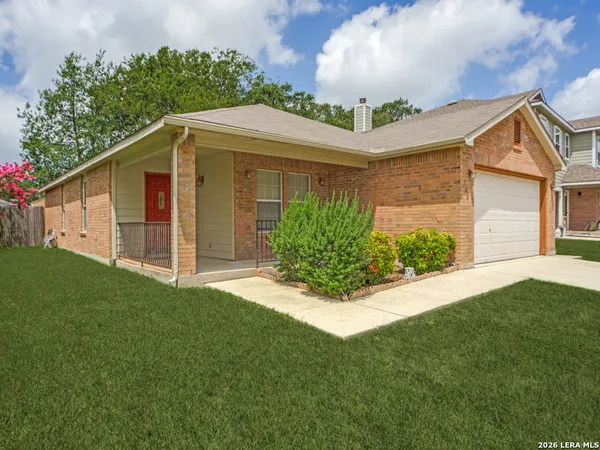 $2,150 | 200 Katie Court, Boerne, TX 78006