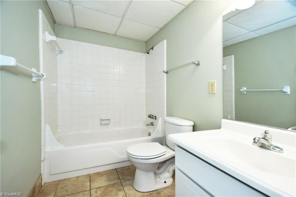 3812 Country Club Road, Unit I Winston-Salem, NC 27104 - Photo 12 of 16