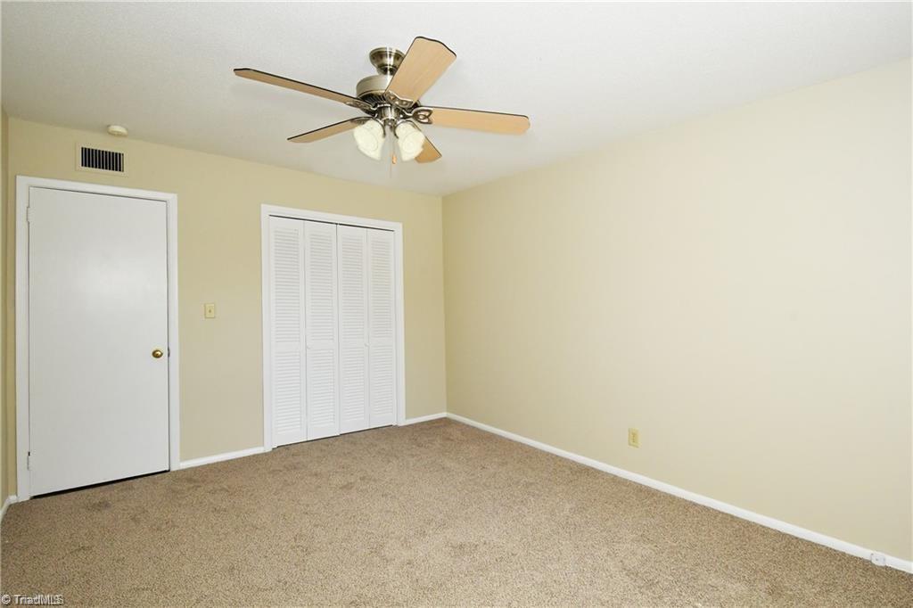 3812 Country Club Road, Unit I Winston-Salem, NC 27104 - Photo 7 of 16