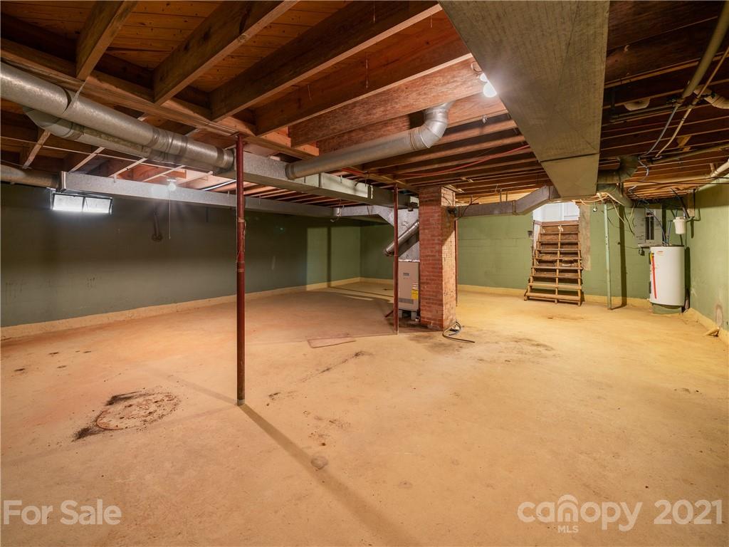 213 Mill Spring Road Burnsville, NC 28714 - Photo 31 of 36 Gallery Image 31