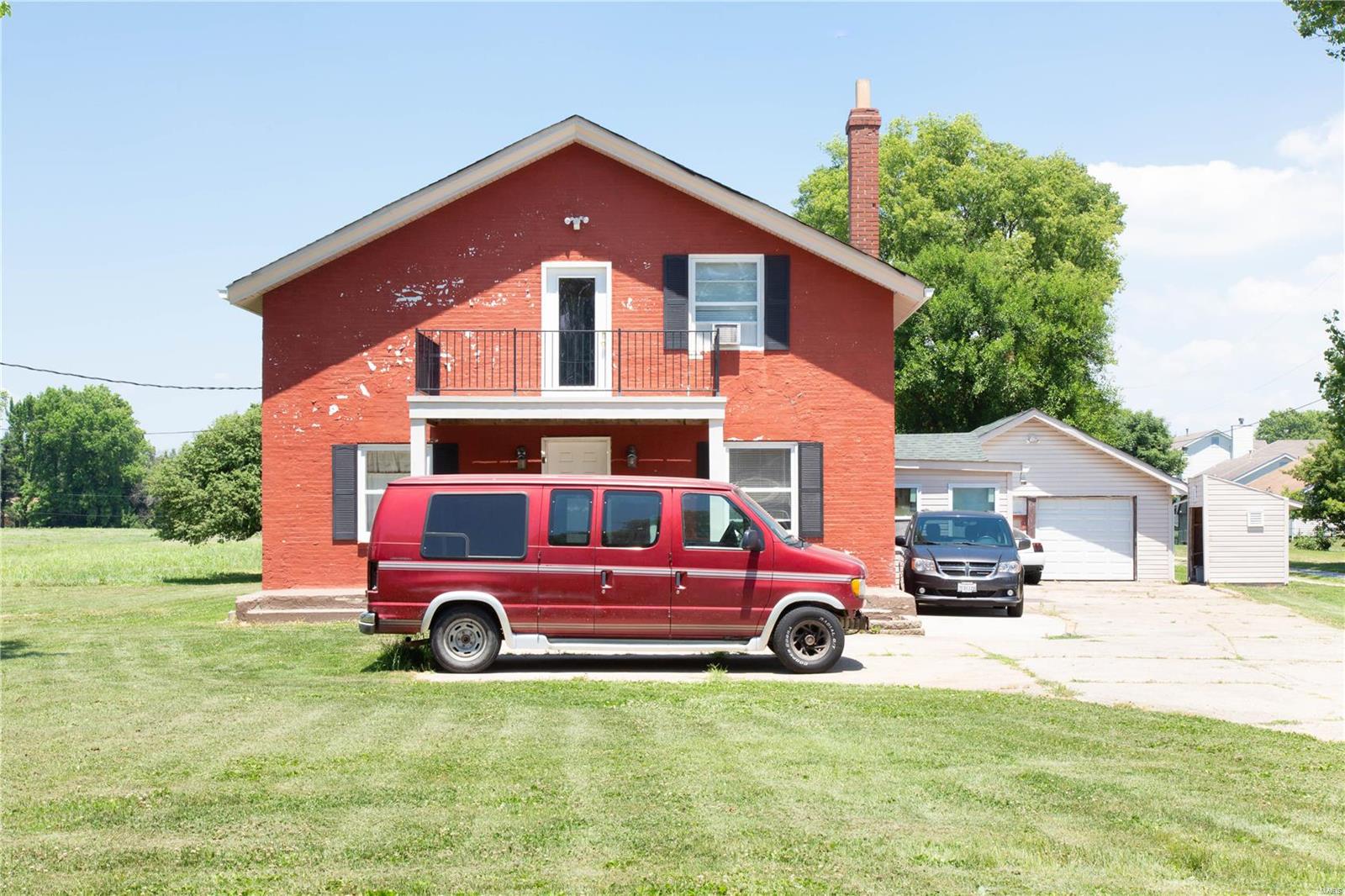 12125 Larimore Road St. Louis, MO 63138 - Photo 1 of 37 Gallery Image 1