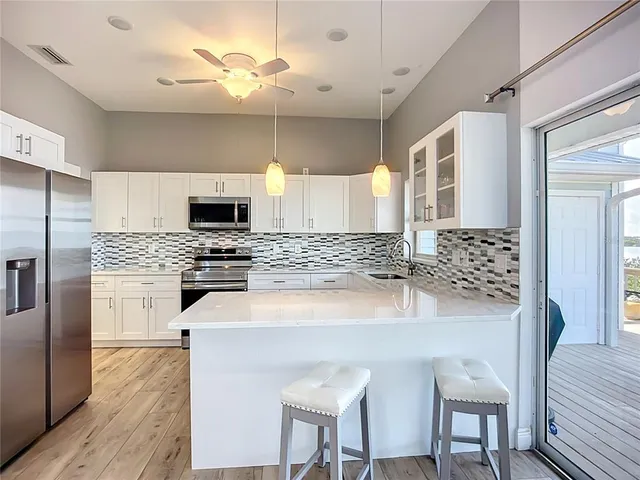 $4,300,000 | 2424 Bay Drive, Unit 2424/2426, Bradenton, FL 34207