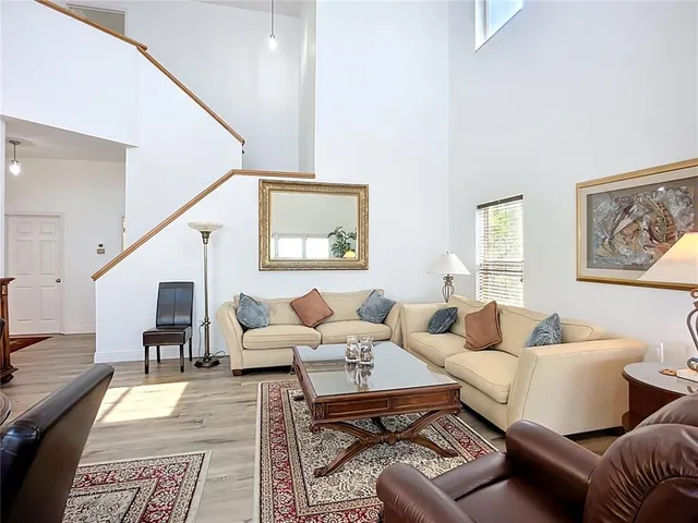 $4,300,000 | 2424 Bay Drive, Unit 2424/2426, Bradenton, FL 34207