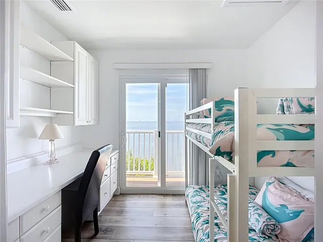 $4,300,000 | 2424 Bay Drive, Unit 2424/2426, Bradenton, FL 34207