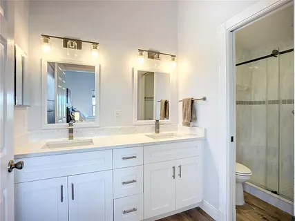 $4,300,000 | 2424 Bay Drive, Unit 2424/2426, Bradenton, FL 34207