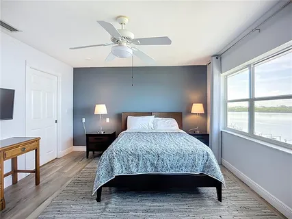 $4,300,000 | 2424 Bay Drive, Unit 2424/2426, Bradenton, FL 34207