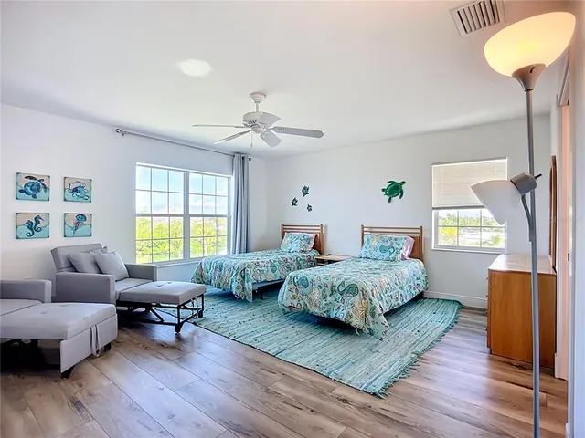$4,300,000 | 2424 Bay Drive, Unit 2424/2426, Bradenton, FL 34207