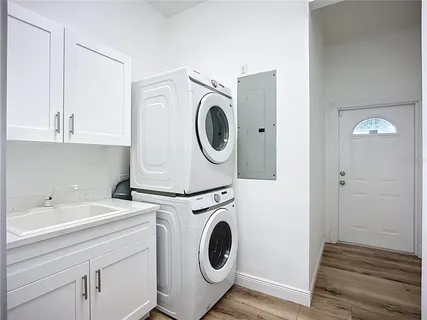 $4,300,000 | 2424 Bay Drive, Unit 2424/2426, Bradenton, FL 34207