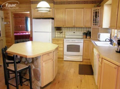 17460 Sharon Road Chesaning, MI 48616 - Photo 6 of 19 20257062-5.JPG